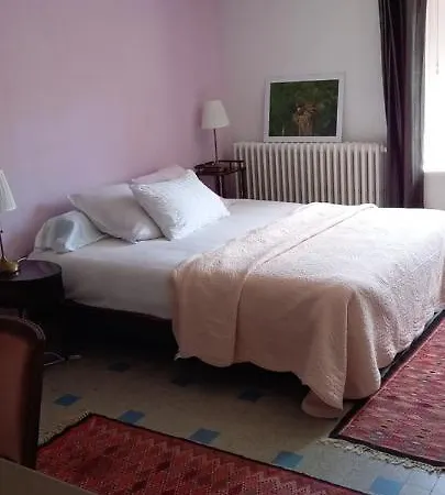 Le Clos Marie Bed & Breakfast *
